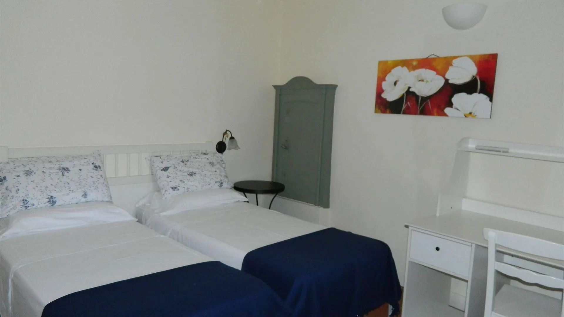 Antica Dimora Caruso Bed & Breakfast Catania 3*,  Italy